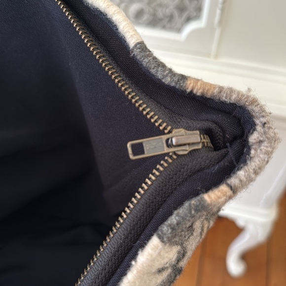 MZ Fair Trade Textiles Artisan Made
100% Wool Hand Crafted Tote Bag - Picture 9 of 15